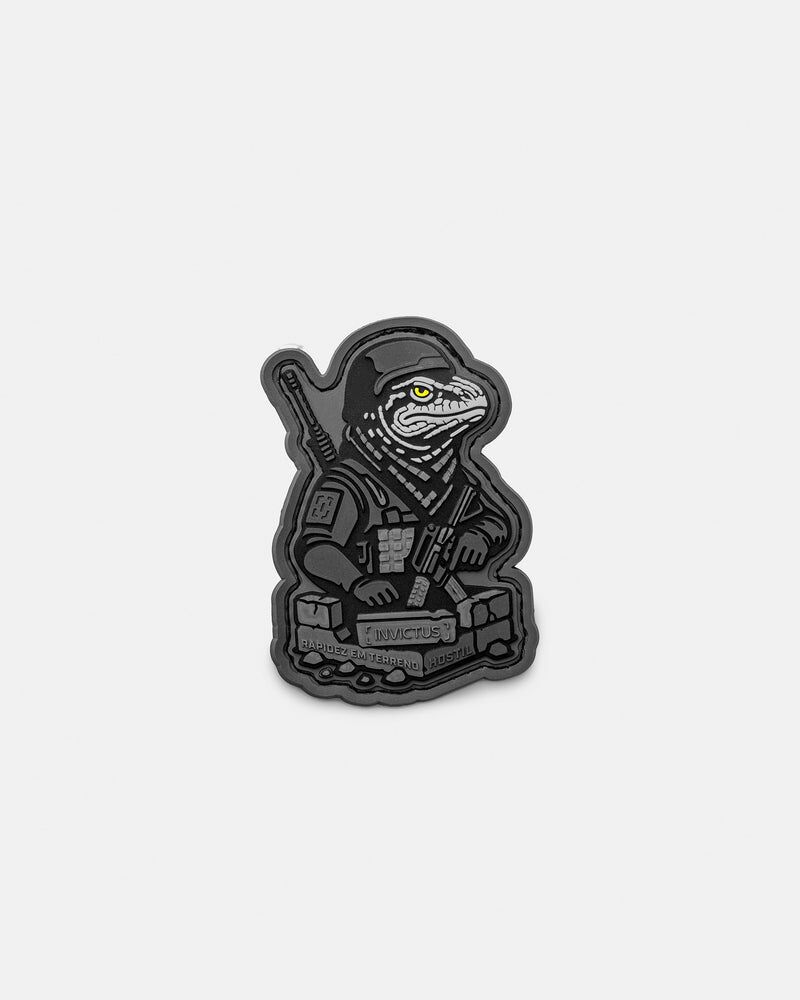 PATCH INVICTUS COLEÇÃO INSTINTO ALPHA LAGARTO TEIÚ CHUMBO